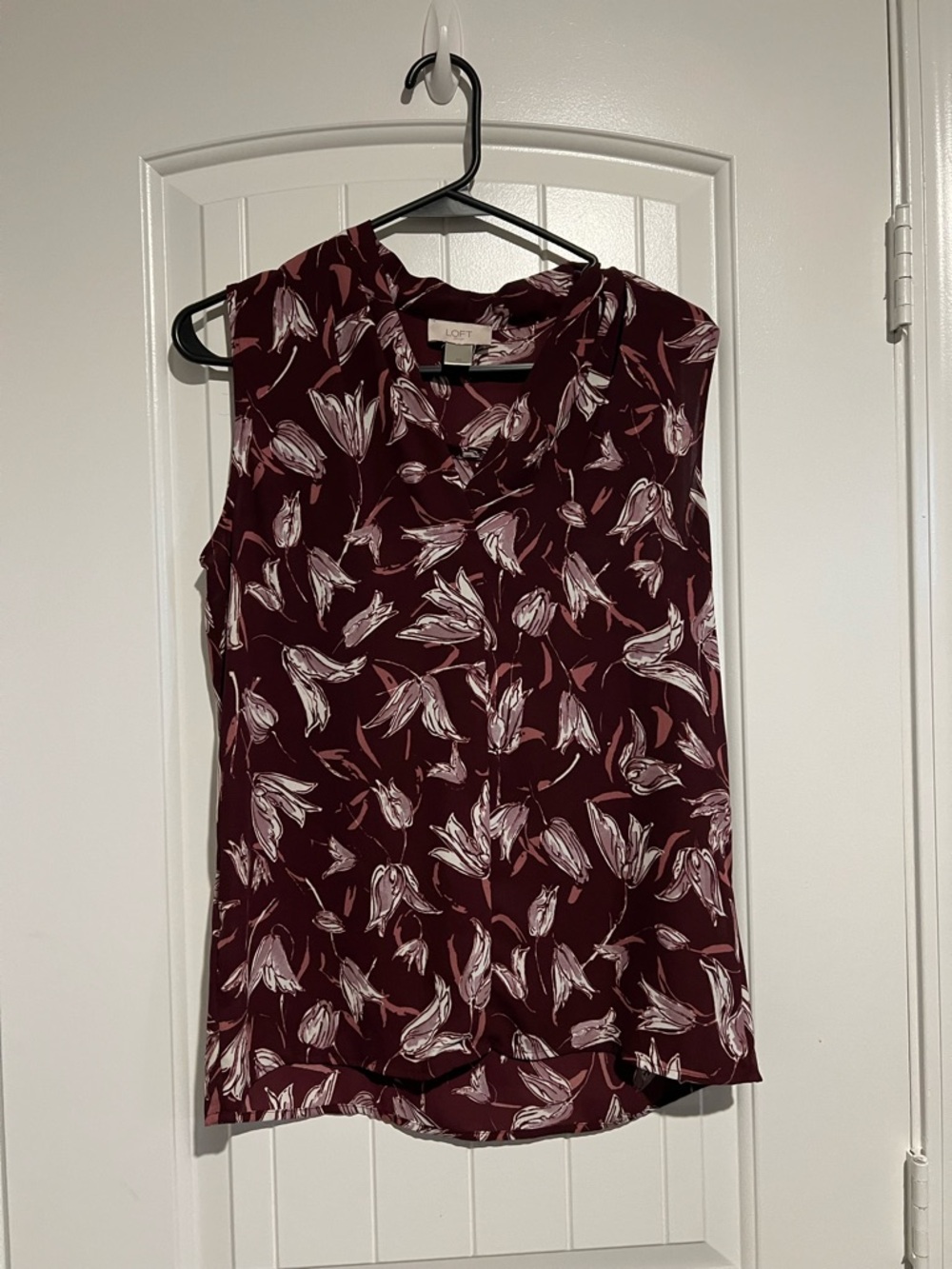 LOFT Burgundy Floral Sleeveless Camisole